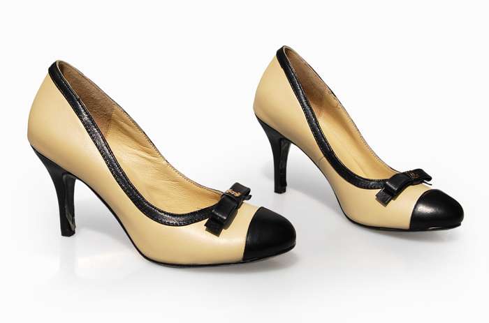 Replica Chanel Shoes 7285a apricot lambskin leather